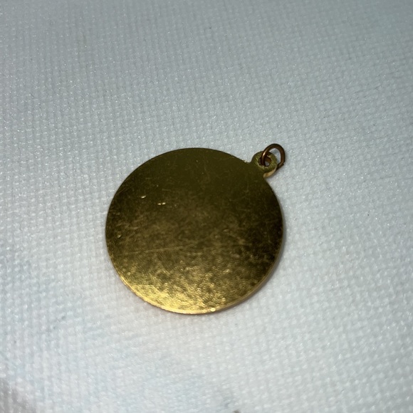 VINTAGE TECHNOLOGY TV PRODUCTION PENDANT CHARM GOLD TONE - Picture 7 of 10